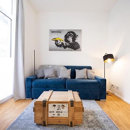 Ko-Living - Beatles Und Banksy Suites & Studios Am Eselsbrunnen - Altstadt - Kueche Галль Экстерьер фото