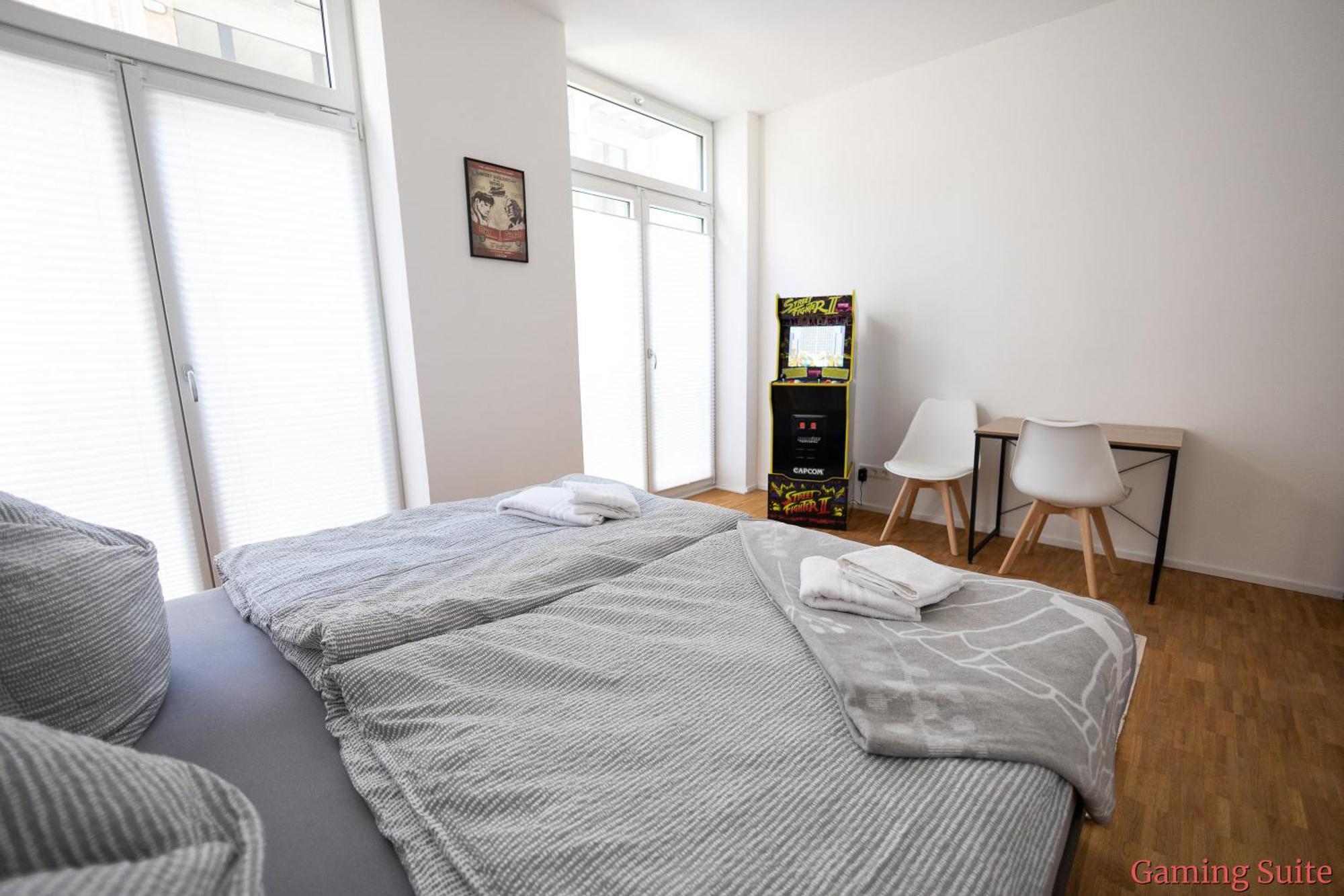 Ko-Living - Beatles Und Banksy Suites & Studios Am Eselsbrunnen - Altstadt - Kueche Галль Экстерьер фото